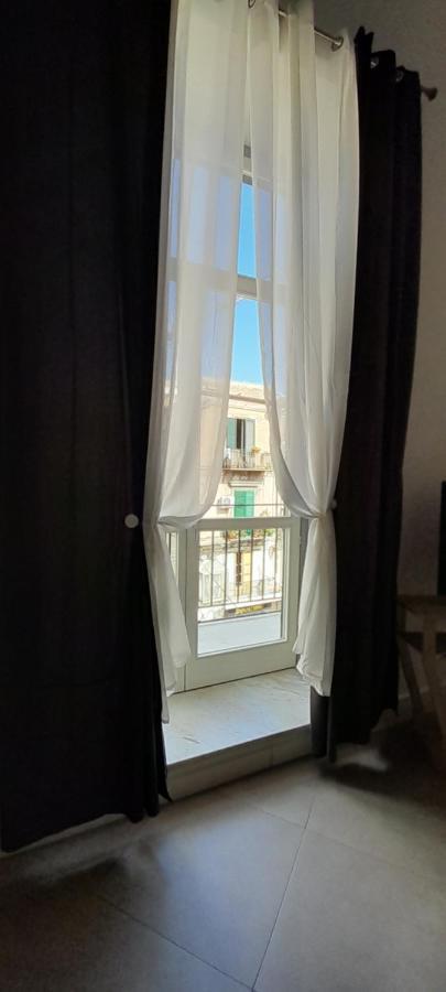 Ballarhouse Palermo Exterior foto
